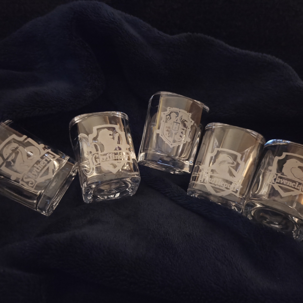 Elegant Glass Art Set with Silver Accents